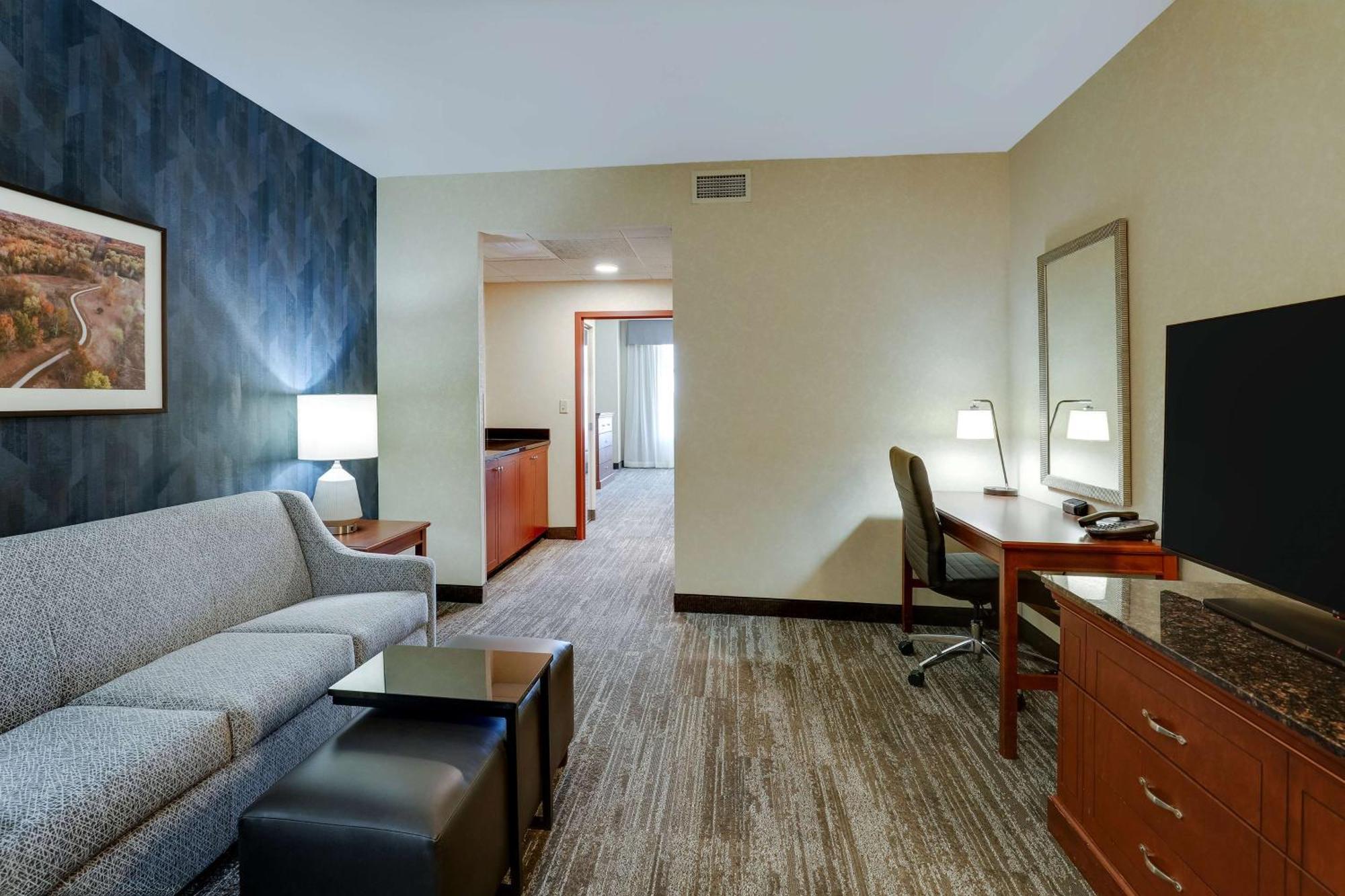 Drury Plaza Hotel Mt Vernon 마운트버논 외부 사진