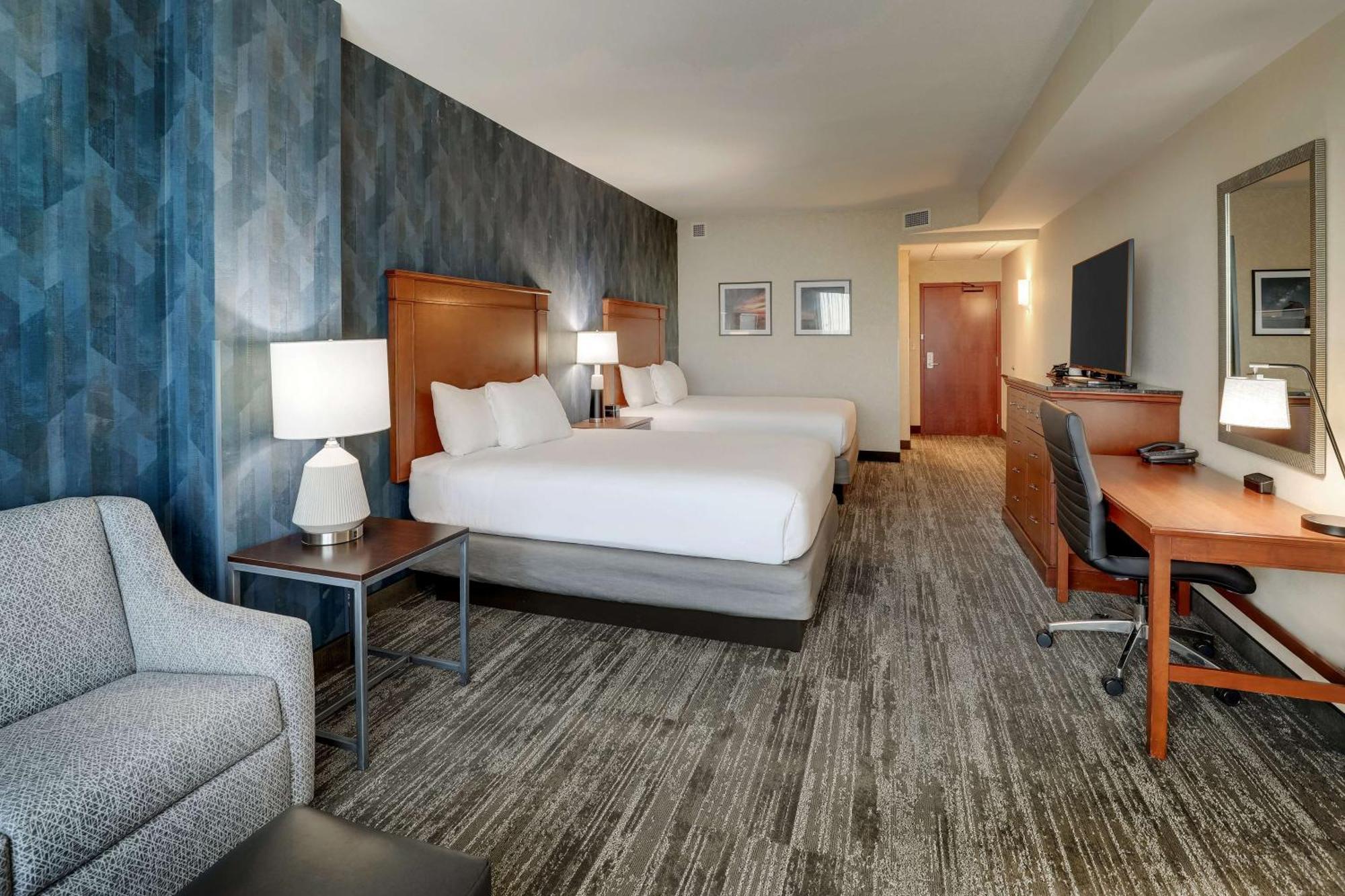 Drury Plaza Hotel Mt Vernon 마운트버논 외부 사진