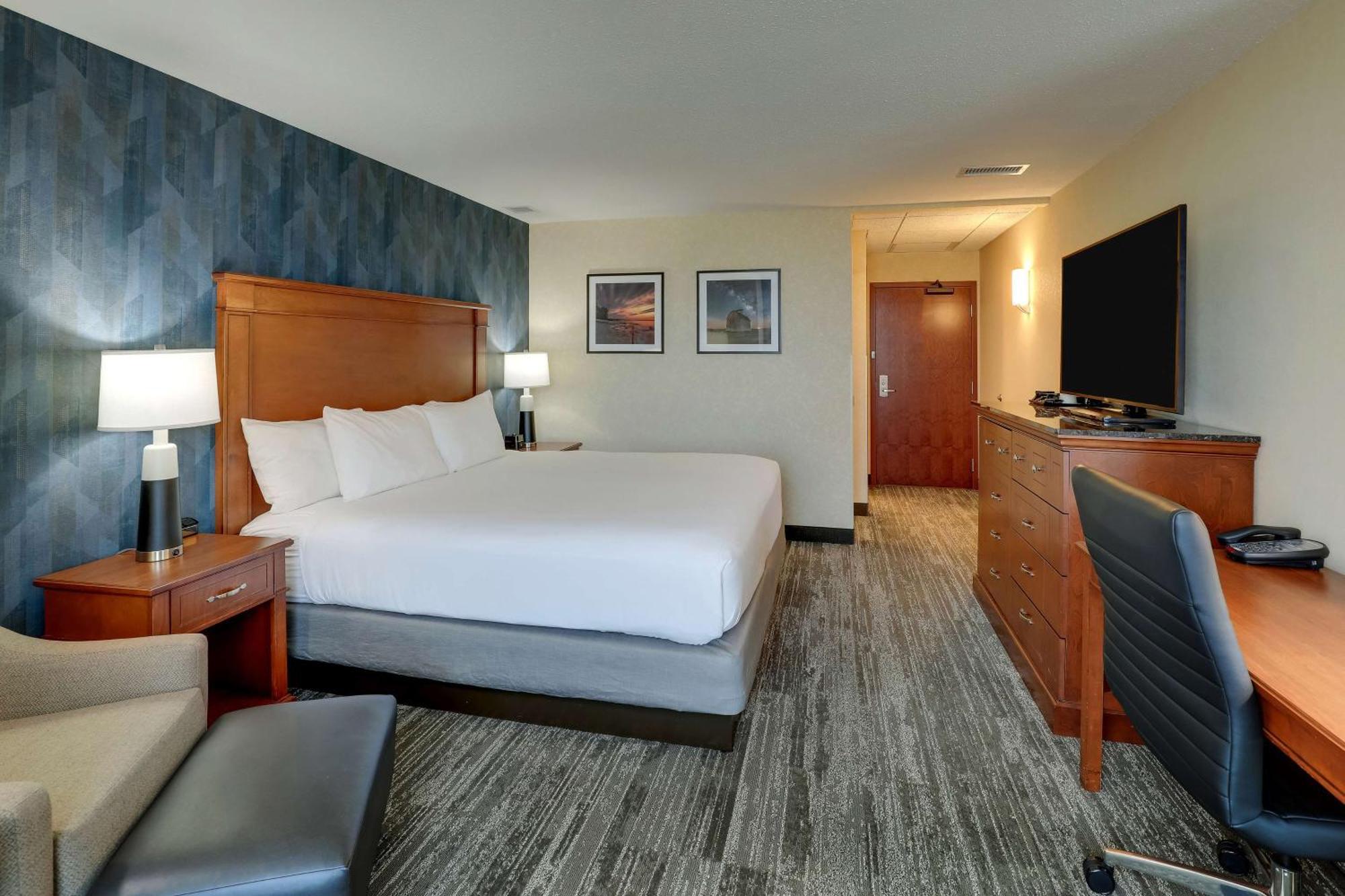 Drury Plaza Hotel Mt Vernon 마운트버논 외부 사진
